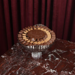 صينية استيل قاعدة كريستال شوكلت مكسرات A8002