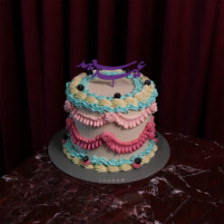 كيكة فانسى بالتوت وسط